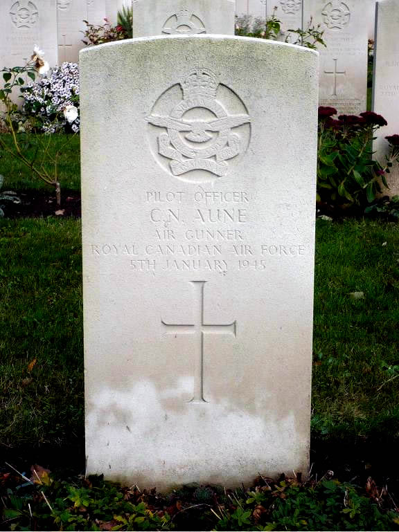 headstone image for P/O Aune The war graves photographic project